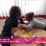 Çaste pune gjatë orës së gjuhës angleze në klasat e dyta