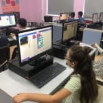 “MicroAlphabet” aplikacion për paraqitjen e shkronjave