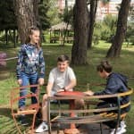 “TOKA NUK NA PËRKET NEVE, NE I PËRKASIM TOKËS”