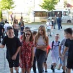 Aktivitet, atraksion, argëtim, në ditën e parë të mësimit në shkollën “Mileniumi i Tretë”