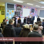 Dhurata edhe për fëmijët e lagjes