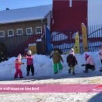 Luajmë dhe argëtohemi me topa bore!