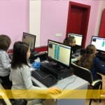 Momente nga klubi “M3 Coders”