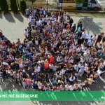 PAQJA FILLON ME NJË BUZËQESHJE