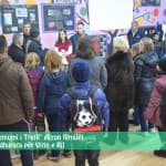 Shkolla “Mileniumi i Tretë” gëzon fëmijët e lagjes me dhurata për Vitin e Ri!