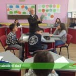 Vizita e gjyshit në klasë