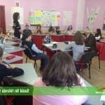 Vizita e gjyshit në klasë